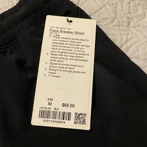 Lululemon Men’s Pace Breaker shorts 7” Medium